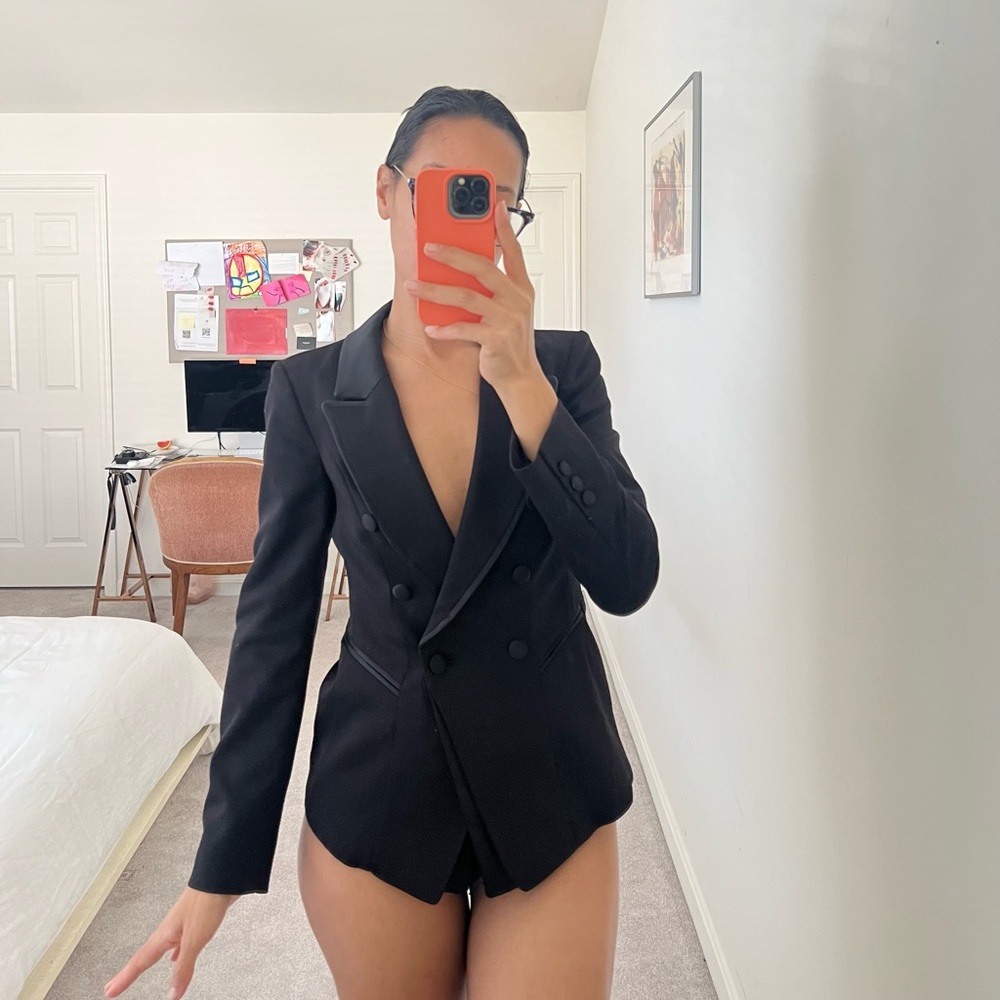 White House Black Market Tuxedo Blazer